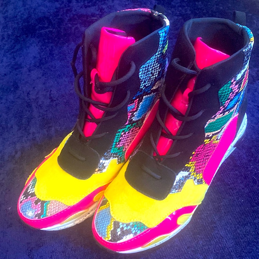 Azalea Wang? Wedge Hightop Sneaker Snake Print Neon Pink Colorful Awesome